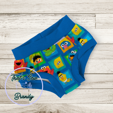 Load image into Gallery viewer, Street Sleepwear
